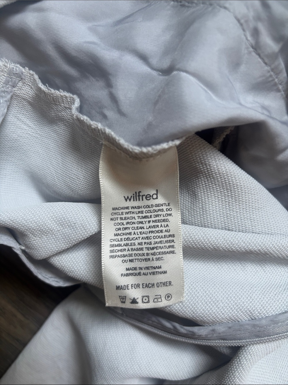 Aritzia | Wilfred Ecoulement Jumpsuit V Neck Tie Air Light Blue/Grey Size 2 - Picture 14 of 15